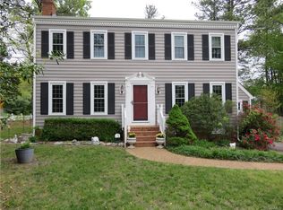 9740 Kingscroft Dr, Glen Allen, VA 23060