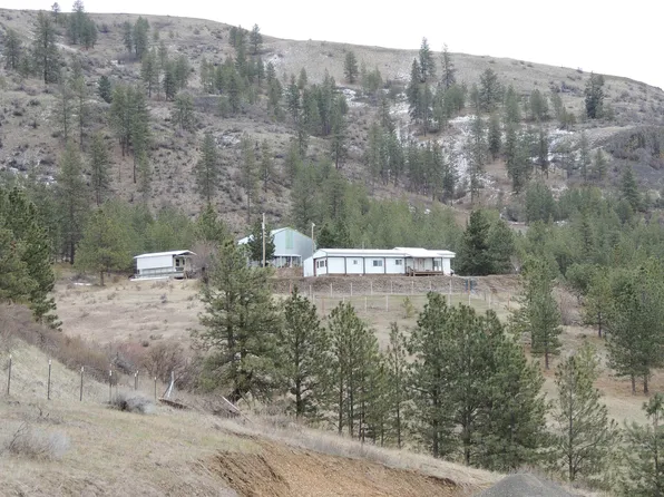 40555 Miles Creston Rd N, Davenport, WA 99122