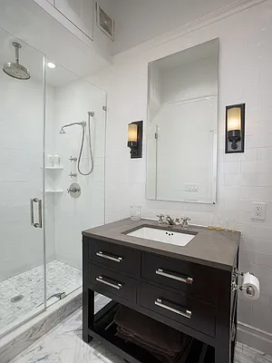 Sold by Sotheby's International Realty | media 6