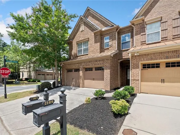 2105 Caswell Cir, Marietta, GA 30060