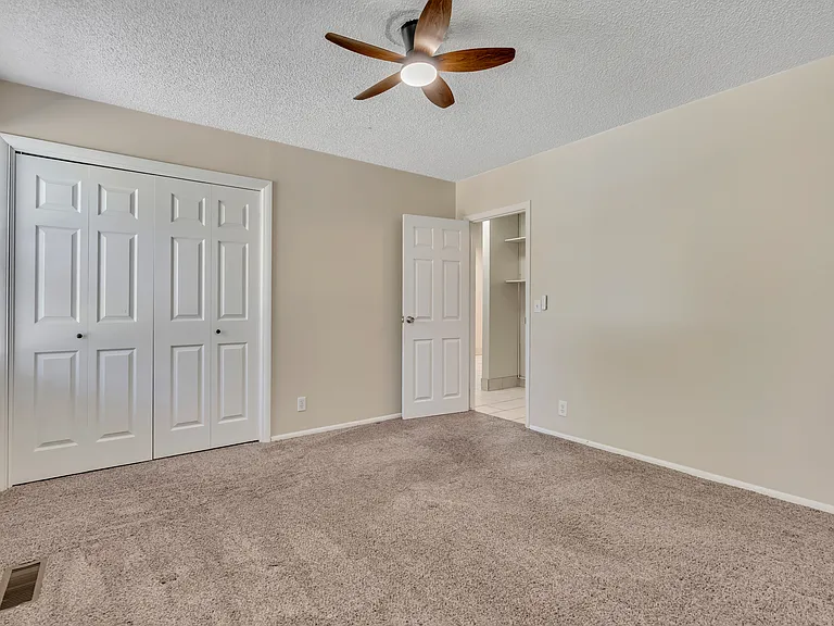 169 N 300 E #169 — Photo 11