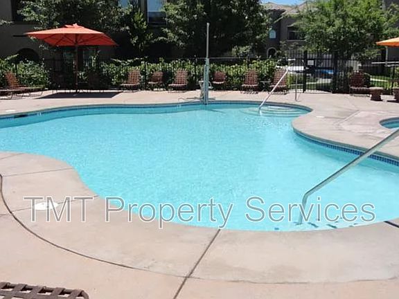 3rd image of 5350 Dunlay Dr Unit 2017