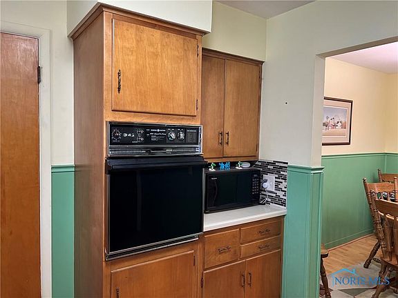 4th image of 3657 Brunswick Dr