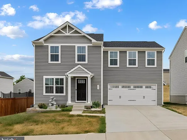 111 Woolen Mills Dr, Middletown, VA 22645