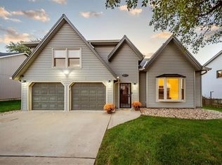 5408 Aminda St, Shawnee, KS 66226
