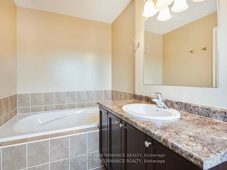 1843 Arrowgrass Way — Photo 18