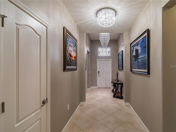 5th image of 2024 Lakeside Ave