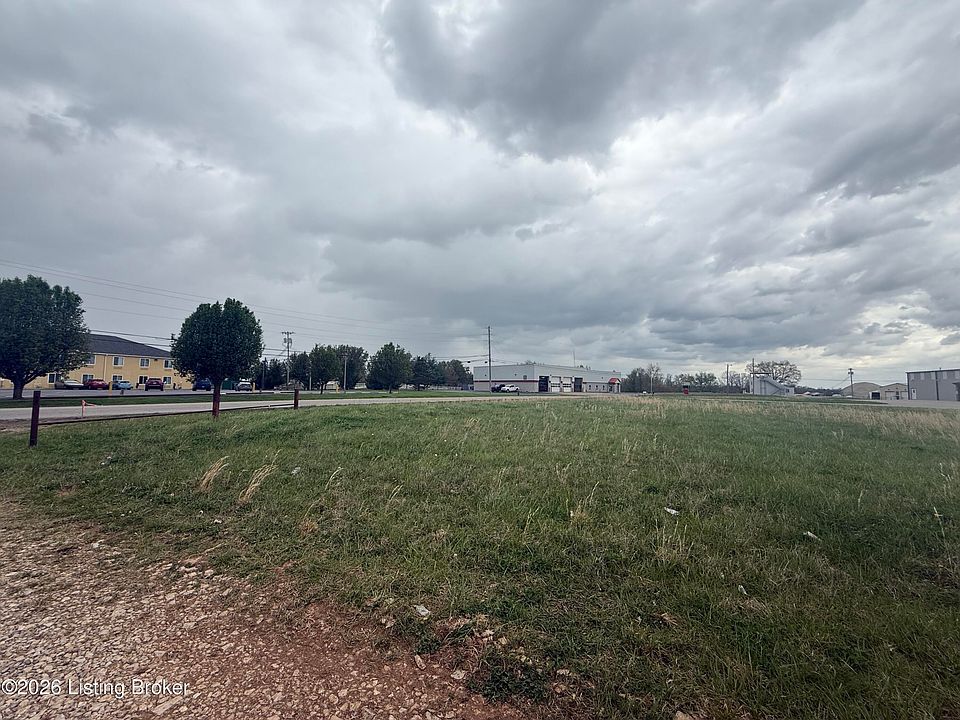 2nd image of 1855 Armory Pl