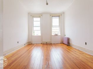 577 Onderdonk Ave APT 3R, Ridgewood, NY 11385