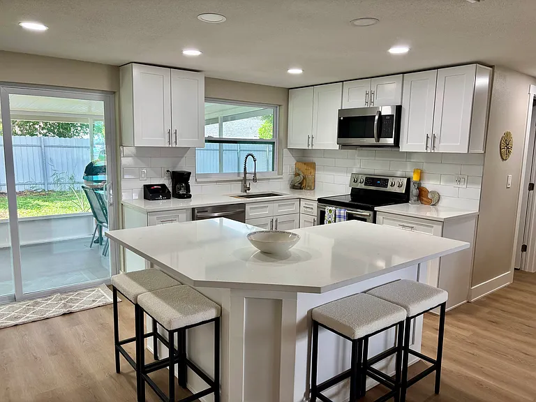 504 Golf And Sea Blvd — Photo 10