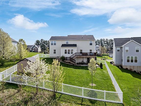 3rd image of 6585 Birchbark Ave NE