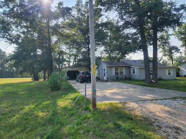 217 Johnson Rd, Harrison, MI 48625