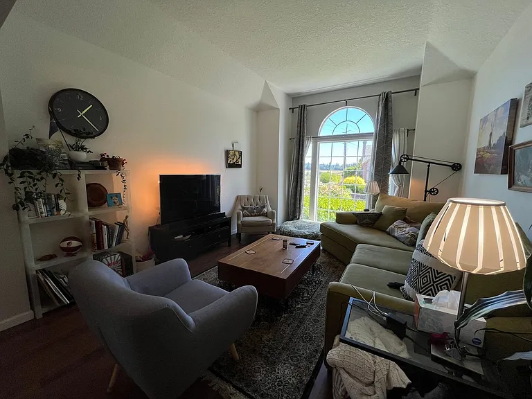 6185 NW 208th Ave — Photo 16