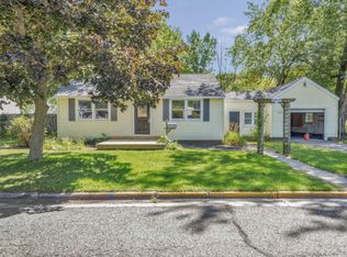 272 Grove St NW, Sparta, MI 49345