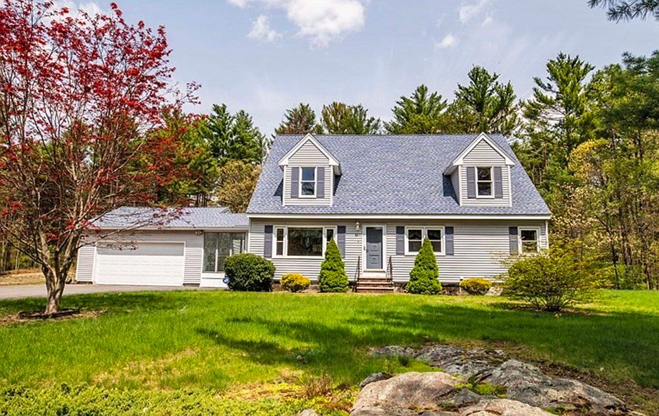 127 North St, Methuen, MA 01844 Zillow