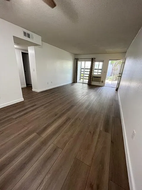 Sunrise Apartments Homes — Photo 4