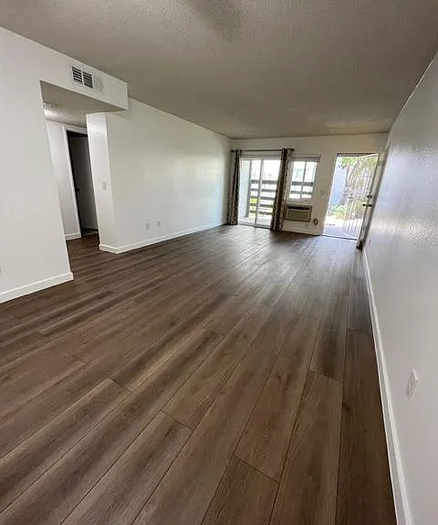 Sunrise Apartments Homes — Photo 4