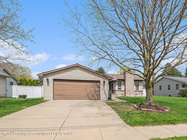 769 E Columbia St, Mason, MI 48854