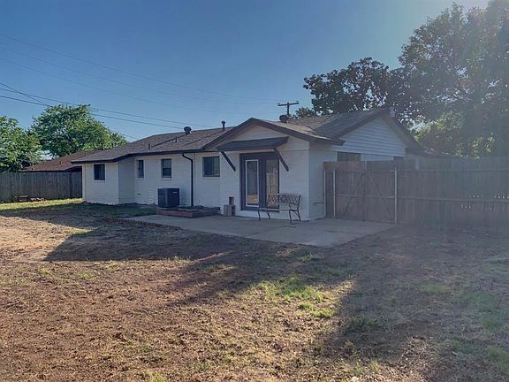 5th image of 1022 Bunn Dr
