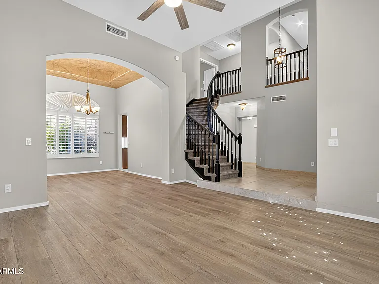 4302 E Mossman Rd — Photo 23