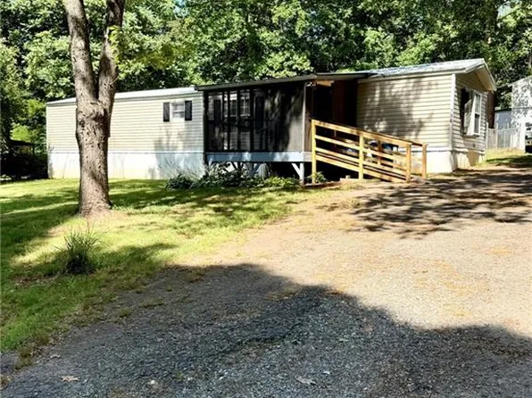 196 Sonora Dr, Advance, NC 27006