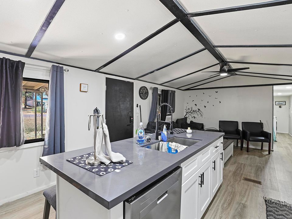 1st image of 7611 N Banada Rd