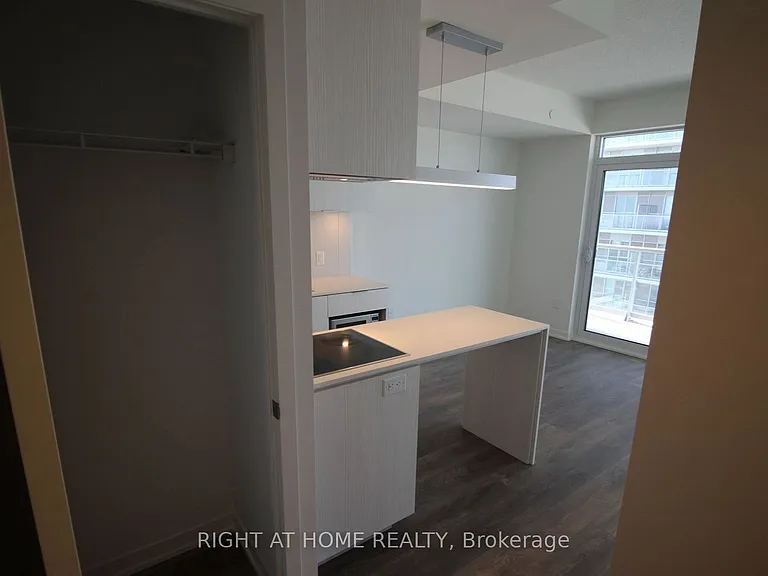 20 Richardson St #3106 — Photo 11