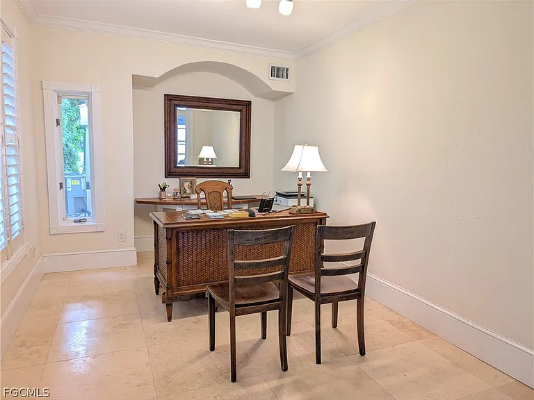 2878 Valencia Way — Photo 31