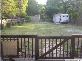 71 Maxim Rd, Howell, NJ 07731