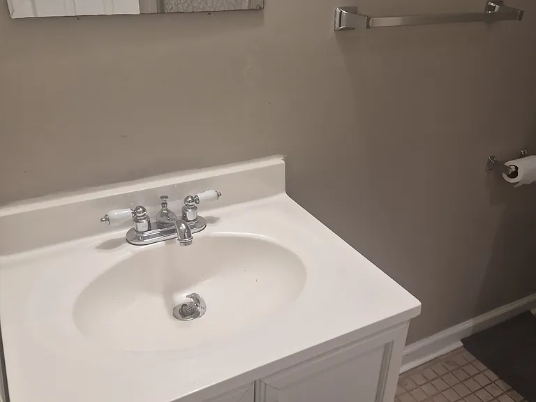 2826 W Girard Ave #1 — Photo 7
