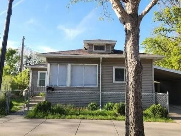 1008 Lowry Ave N, Minneapolis, MN 55411