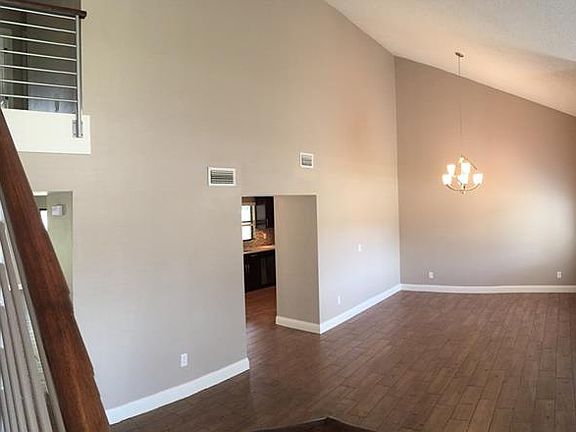 3rd image of 4501 Whitworth Ln