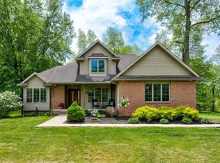 5656 Golf Club Rd, Howell, MI 48843