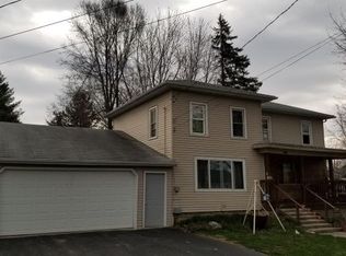 100 N High St, Markesan, WI 53946