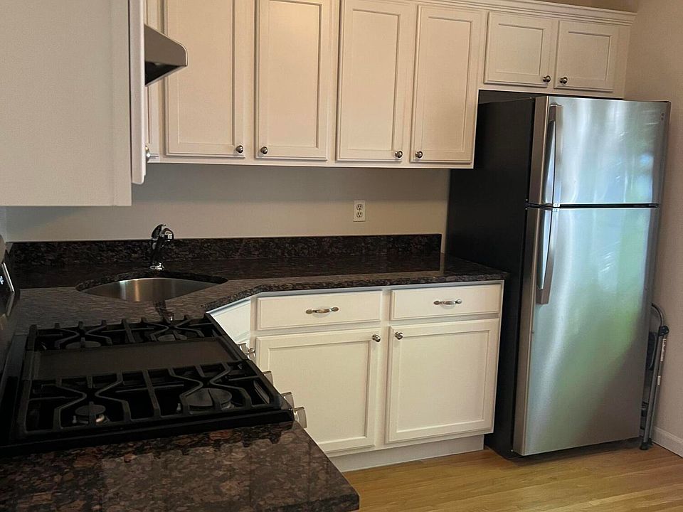 1st image of 558 Oder Ave