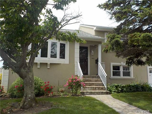 1st image of 442 S Long Beach Ave