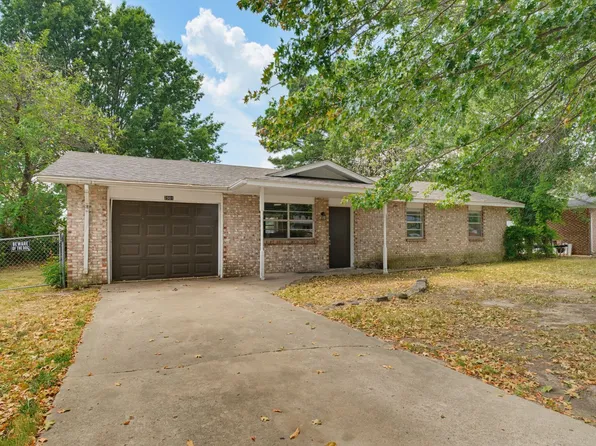 2501 Jill Cir, Springdale, AR 72762