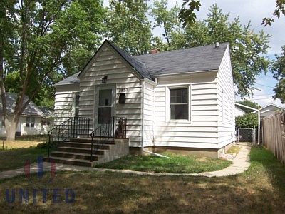 1st image of 2520 S Cedar St