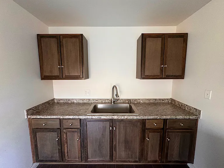 213 N 3rd St #13 — Photo 3