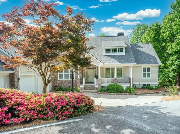 3 Soft Breeze Ct, Landrum, SC 29356