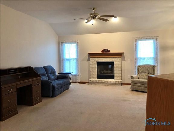 2nd image of 26317 Oak Meadow Dr W