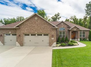 8526 Terracotta Pl, O'Fallon, IL 62269