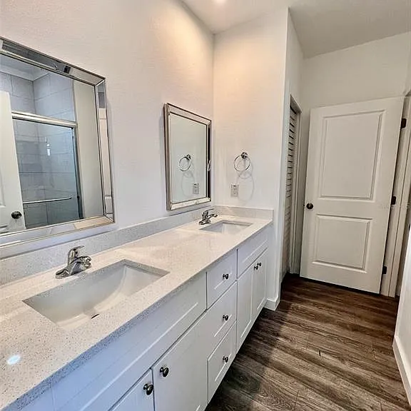 1954 Freedom Dr — Photo 10