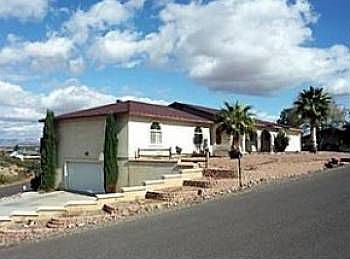 2nd image of 4484 E Vista Dr