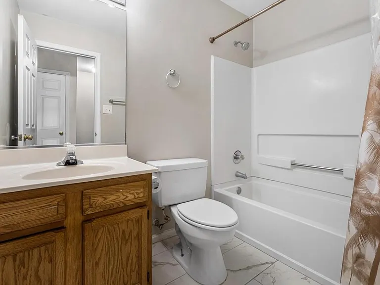 7016 Migliori Ct — Photo 20