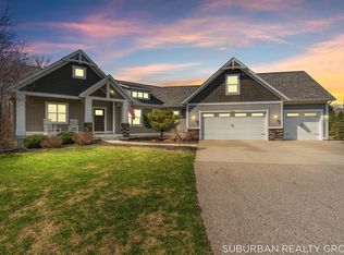 4864 Hide Away Ln, Hudsonville, MI 49426