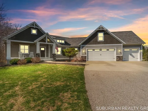 4864 Hide Away Ln, Hudsonville, MI 49426