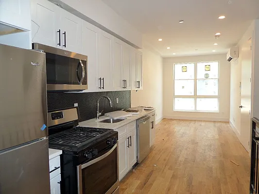 Rented by East Coast Management Solutions | media 5