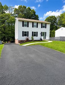 1913 Riggs Rd, South Park, PA, 15129
