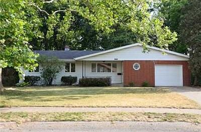 2nd image of 2747 Portland Ln